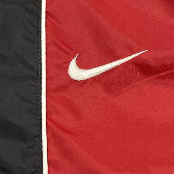 Nike Black and Red Windbreaker Jacket - Picture 5 of 12